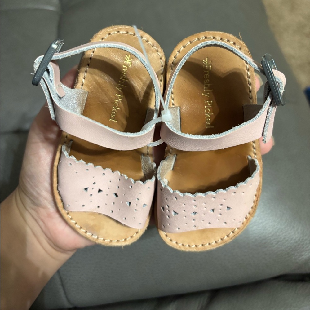 Freshly Picked Blush Laguna Sandals Size 4 - Picture 5 of 8